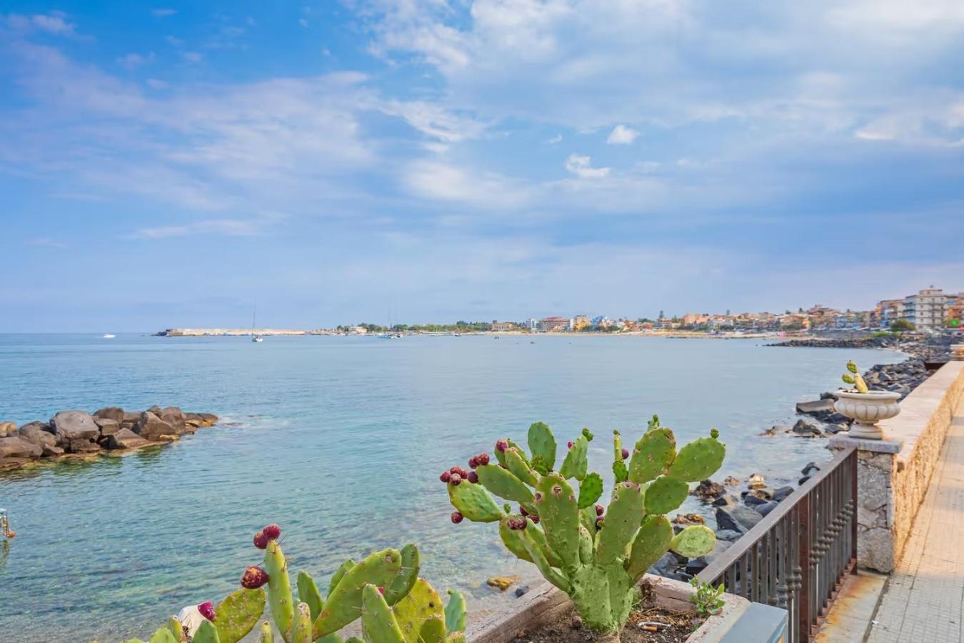La Gioia Otel Giardini Naxos Dış mekan fotoğraf